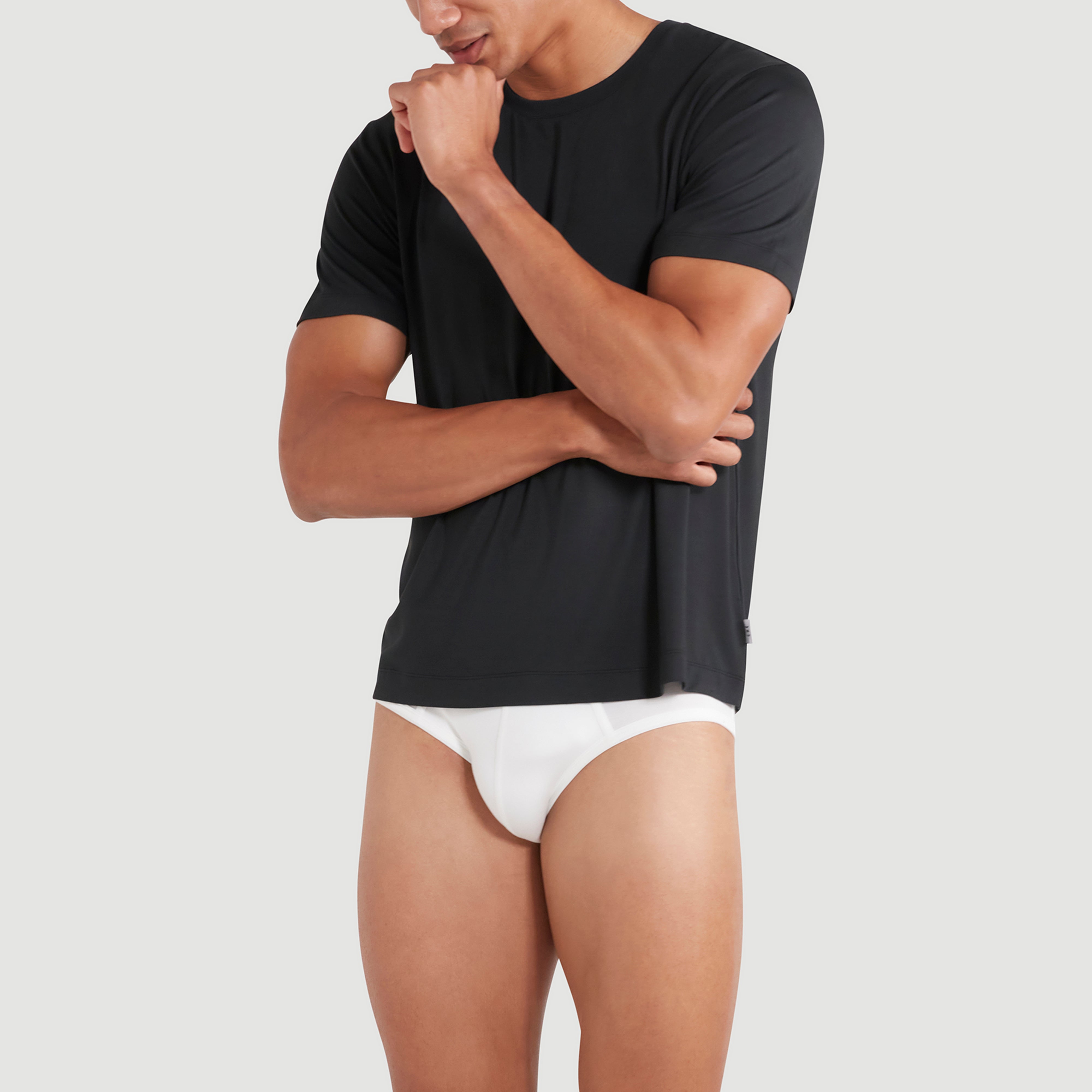 Men's Undershirt T-Shirt in White - Bodywear | CHÉ – CHÉ Studios Men's Undershirt T-Shirt in White - Bodywear | CHÉ – CHÉ Studios