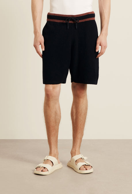 Armas Short - Black