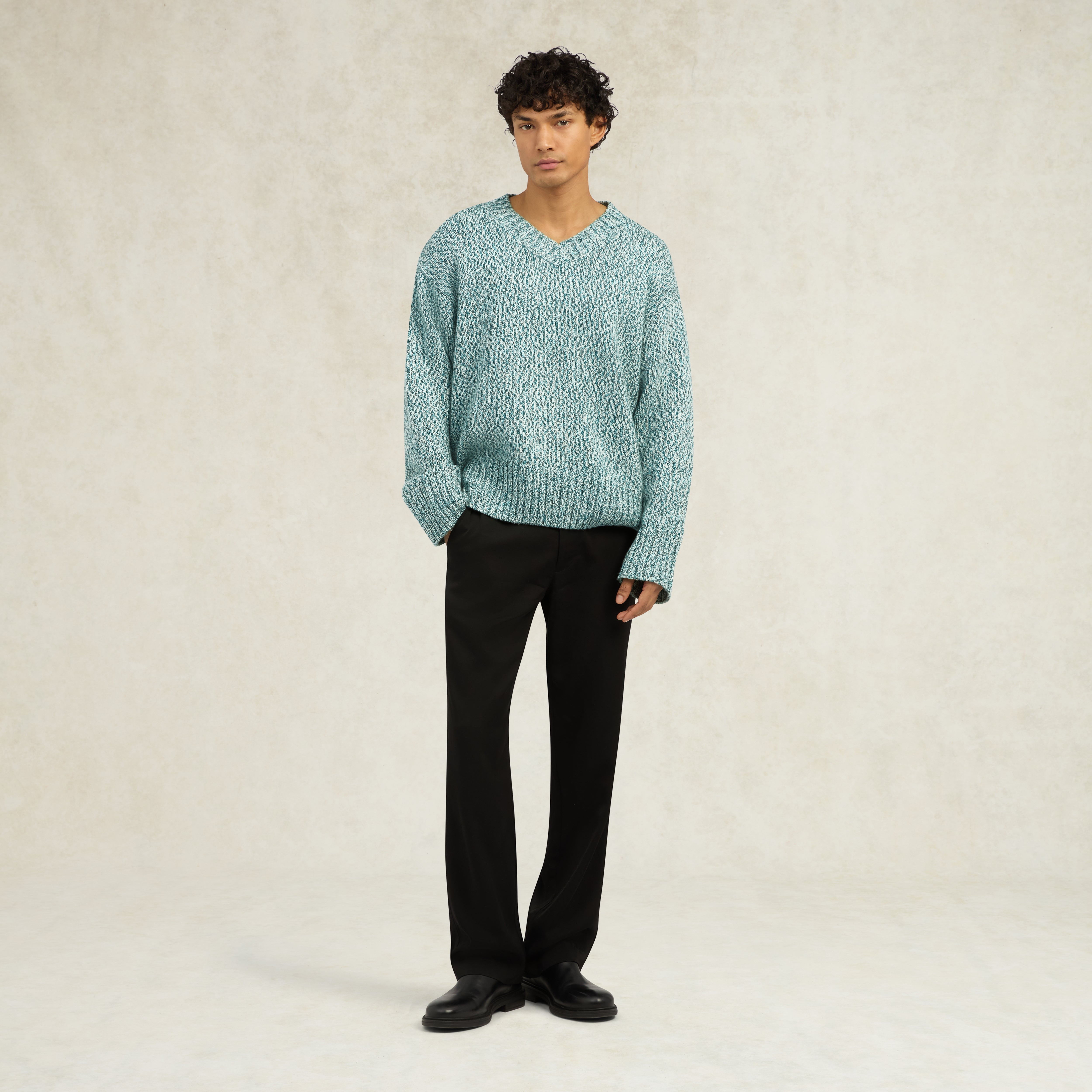 Men's Yuri V-Neck Wool Blend Jumper - Green | CHÉ Studios